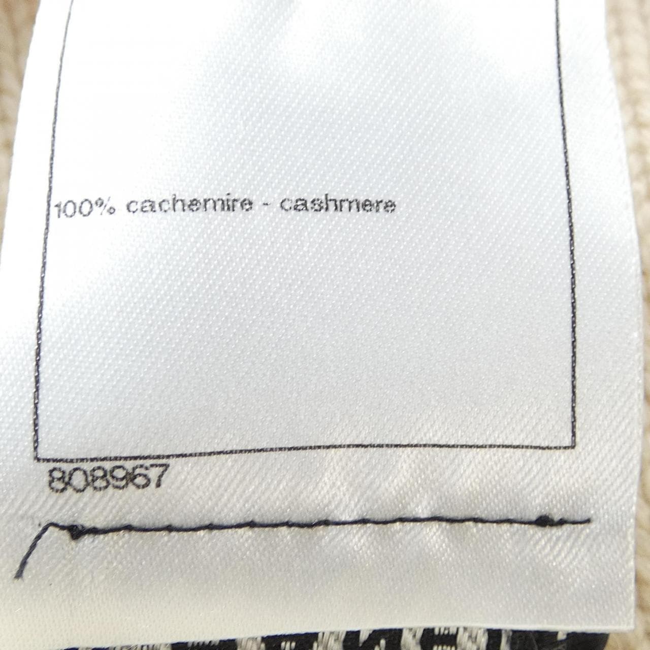 シャネル CHANEL P47679K06042 ニット