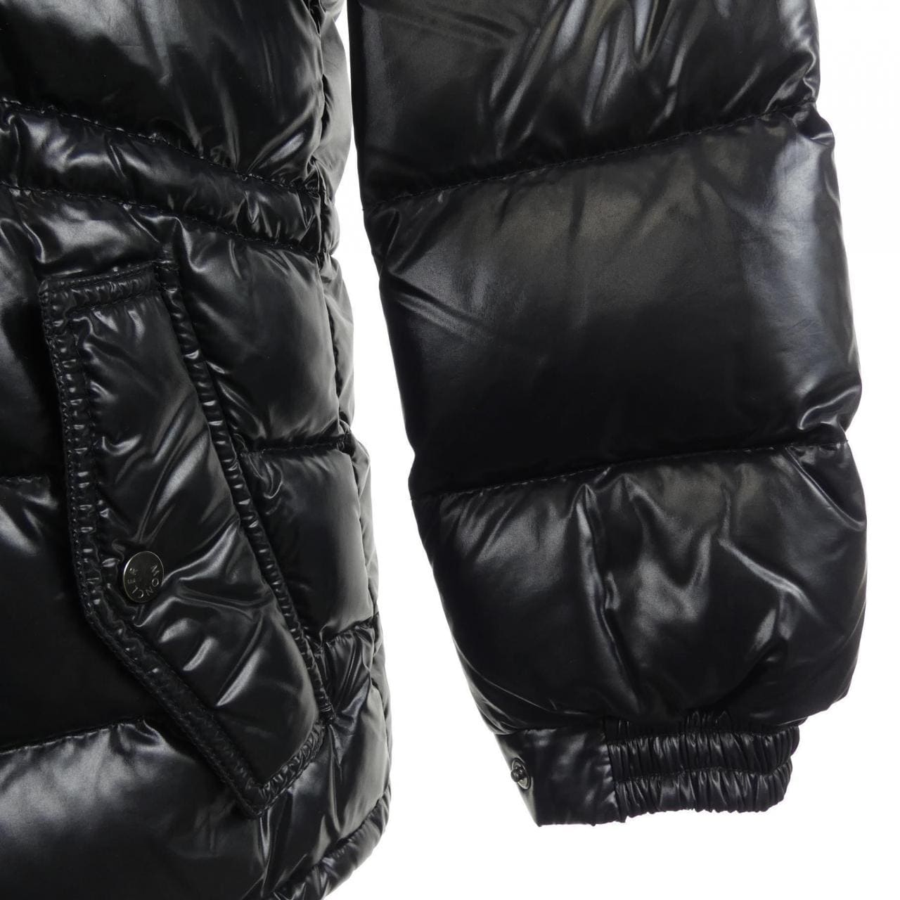 モンクレール MONCLER 44502/91 ROD ダウンジャケット