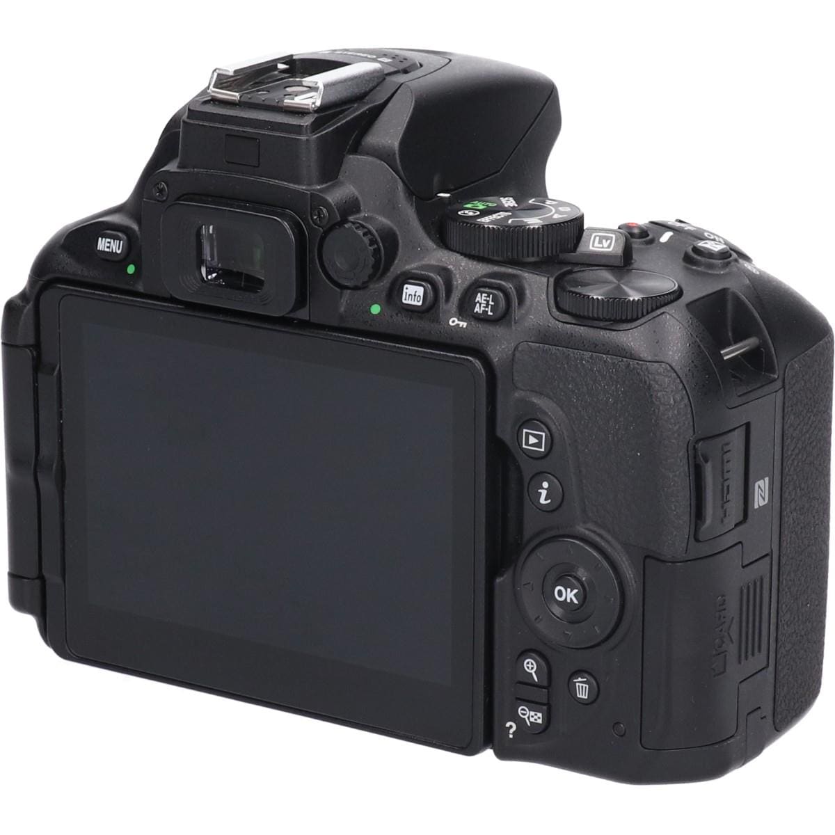 D5600