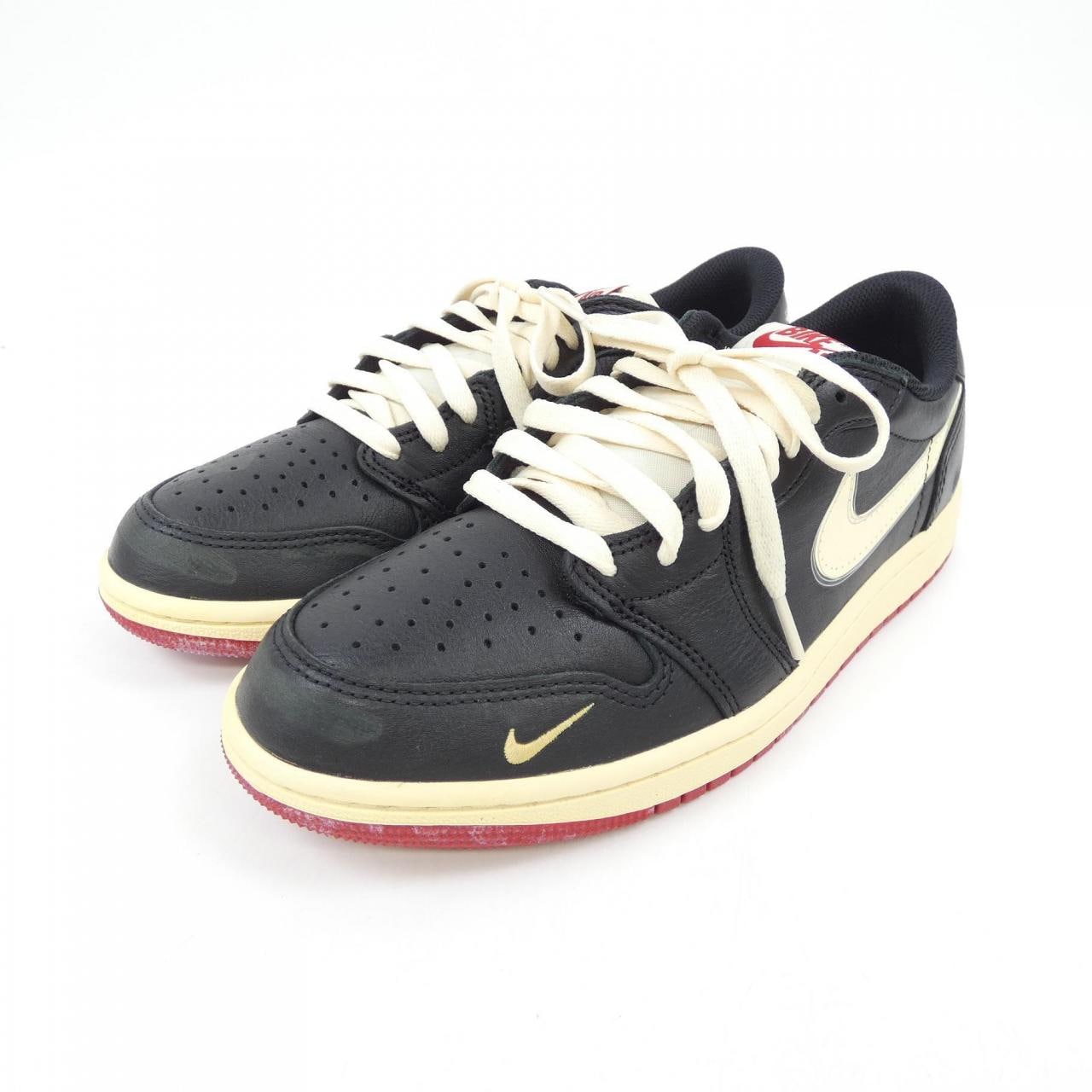 ナイキ NIKE IB8958-001 スニーカー