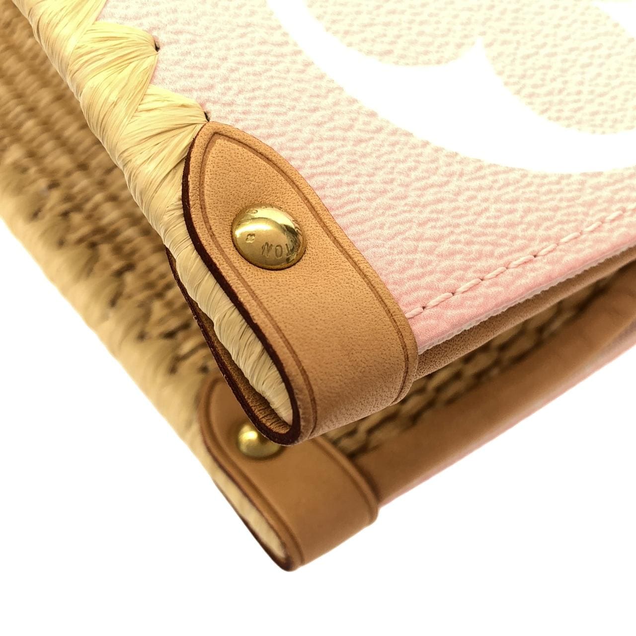 ルイヴィトン モノグラム ジャイアント(バイ ザ プール) オンザゴー GM M57889 バッグ