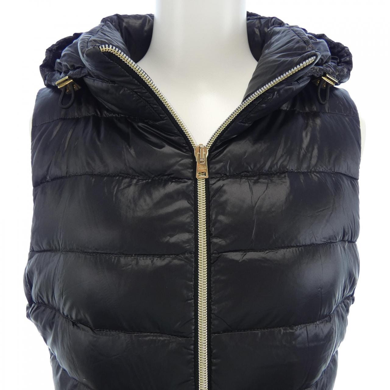 ヘルノ Herno SERENA PI0329DIC ダウンベスト