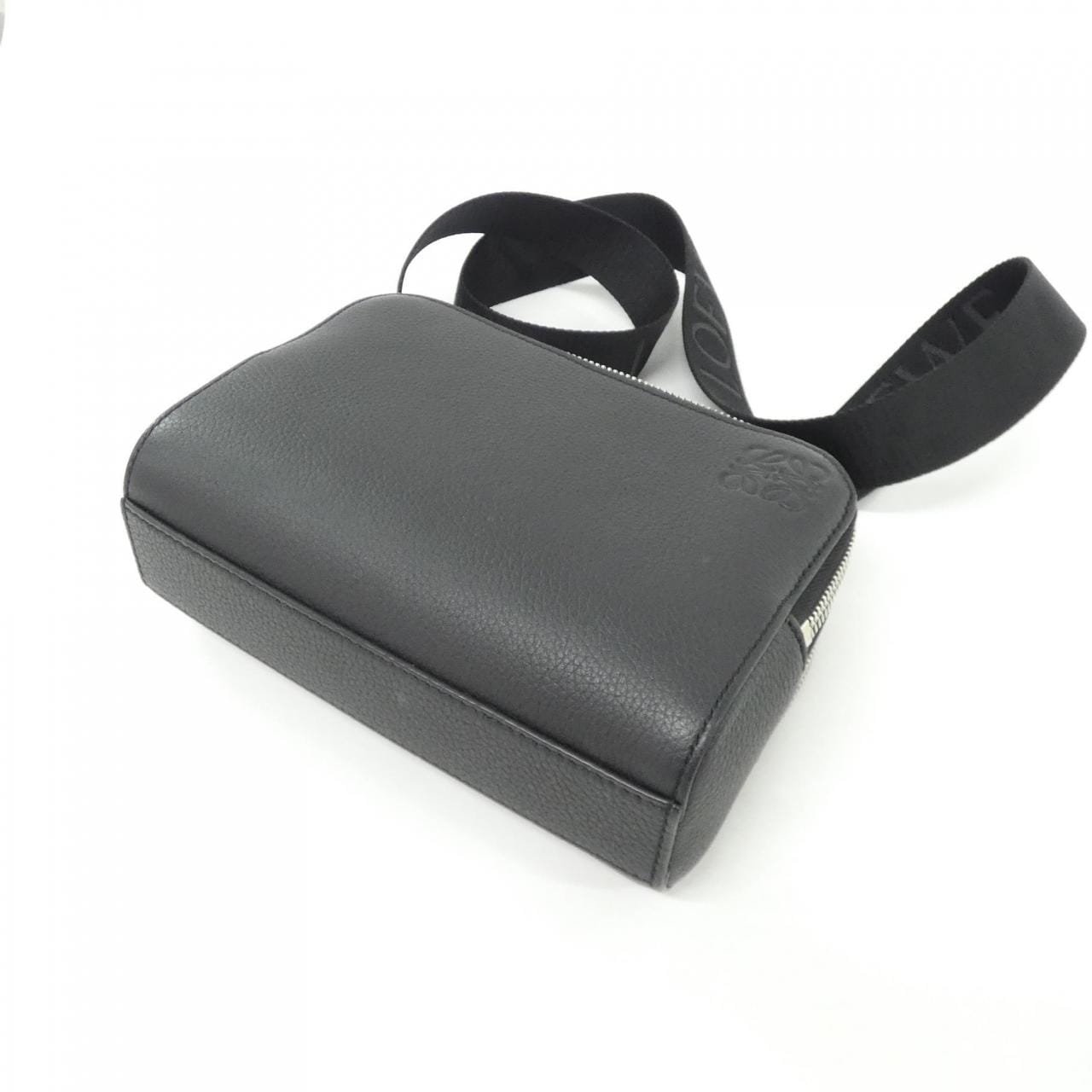 ロエベ カメラ クロス ボディ ミニ C660R41X01 ショルダーバッグ