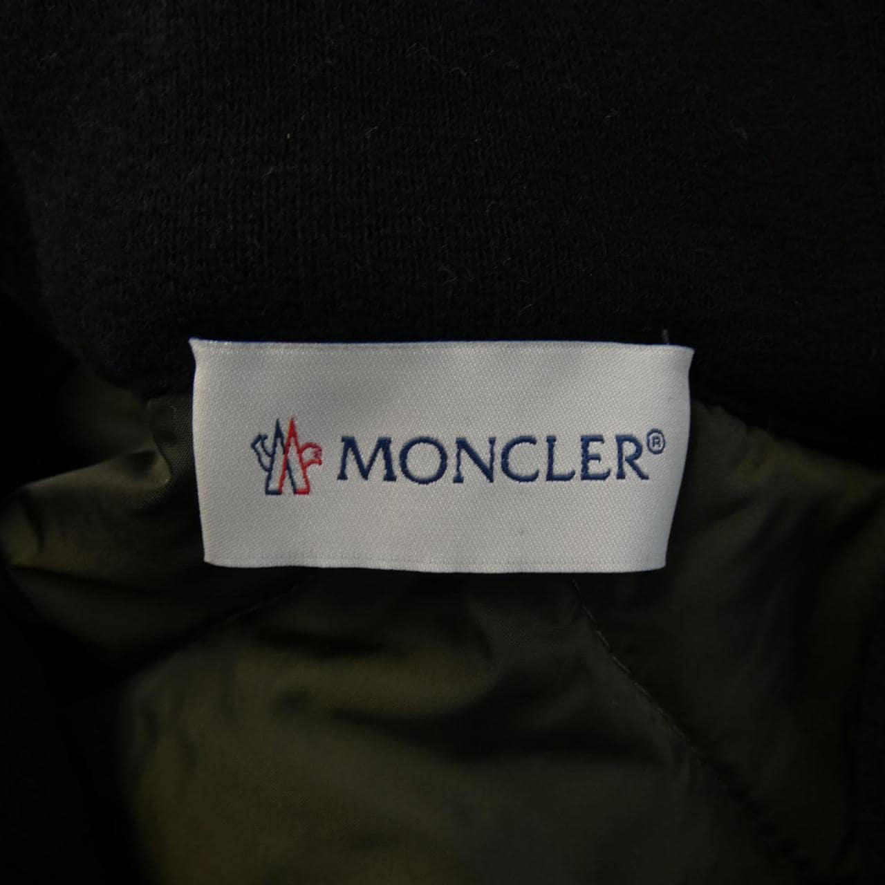 MONCLER蒙克勒·布卢森