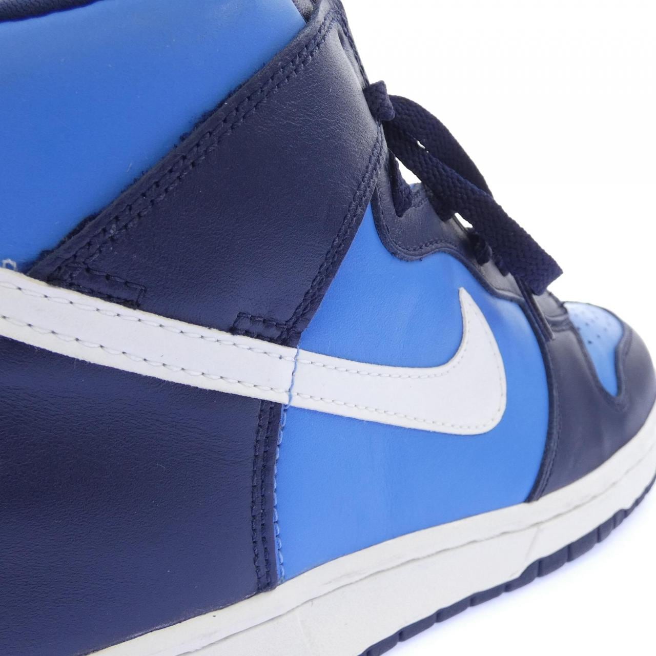 ナイキ NIKE スニーカー