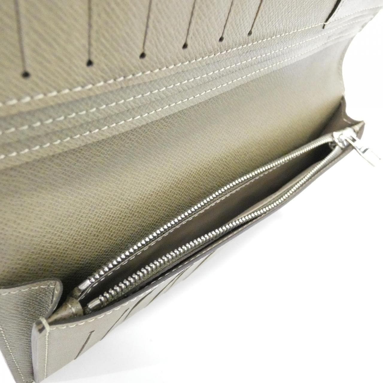 ルイヴィトン タイガ ポルトフォイユ ブラザ M32807 財布