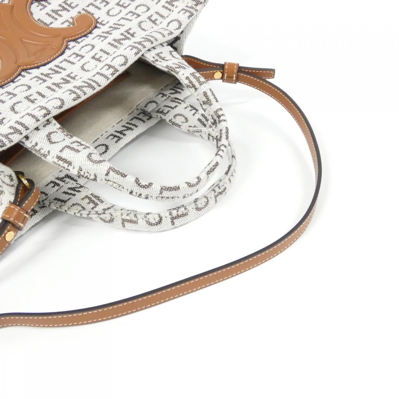 セリーヌ スモール カバ タイス 199162FEF バッグ