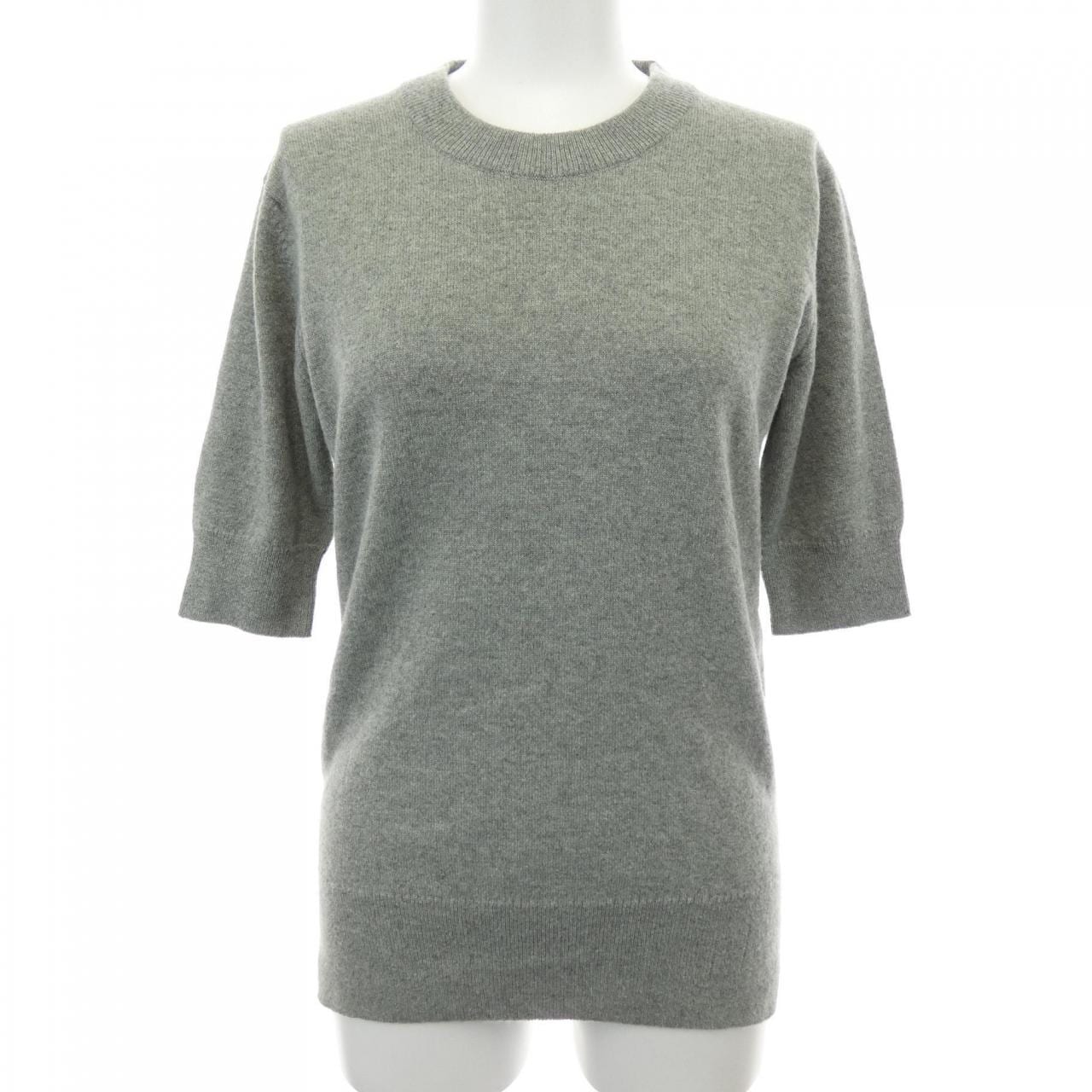 エルメス HERMES 37-7702. ニット