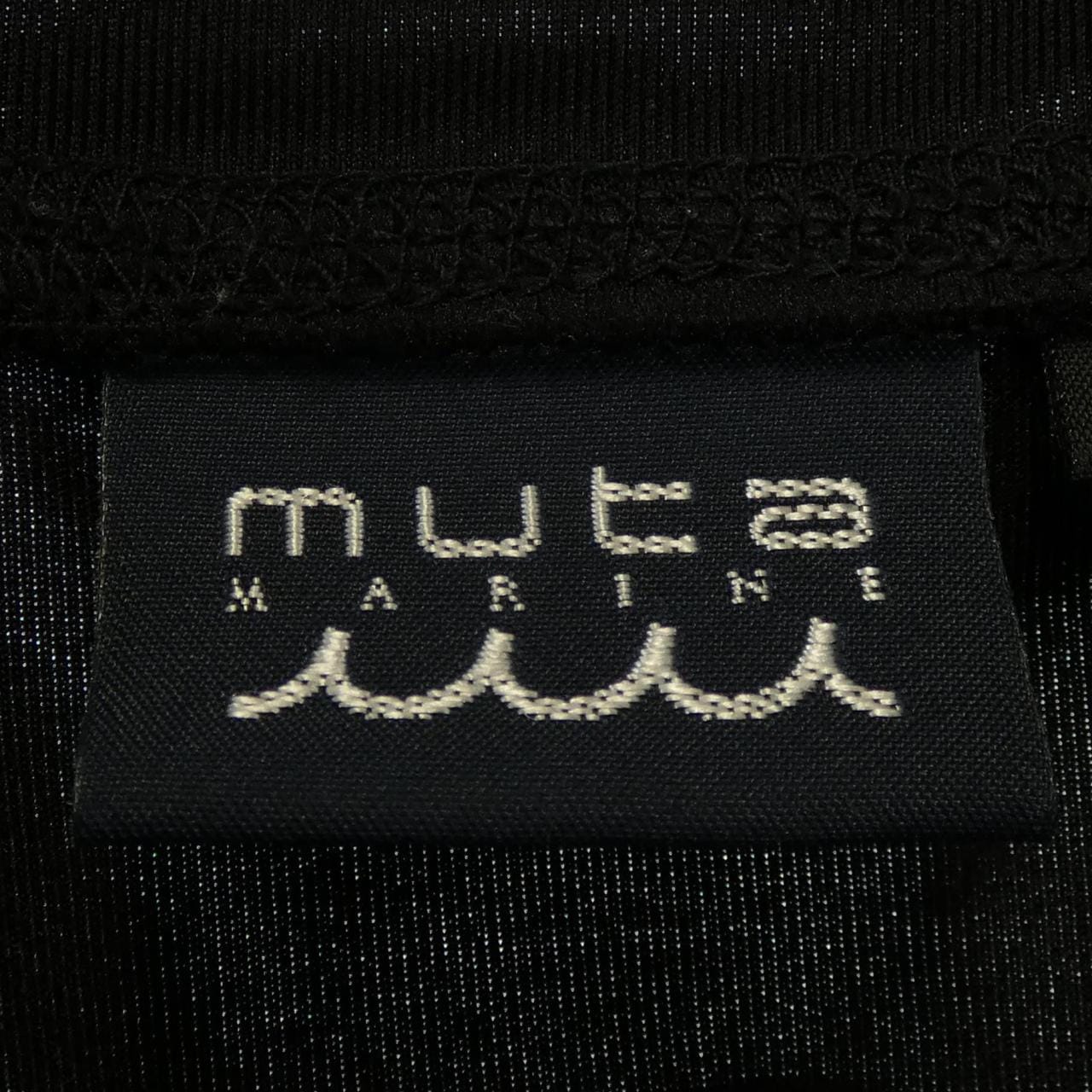 ムータ MUTA トップス