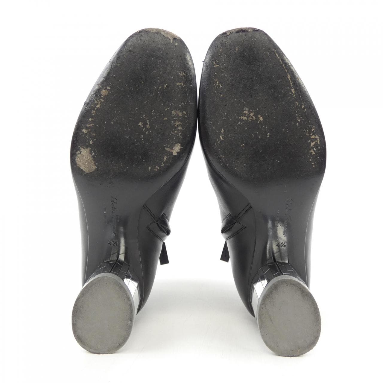 サルヴァトーレフェラガモ SALVATORE FERRAGAMO ブーツ