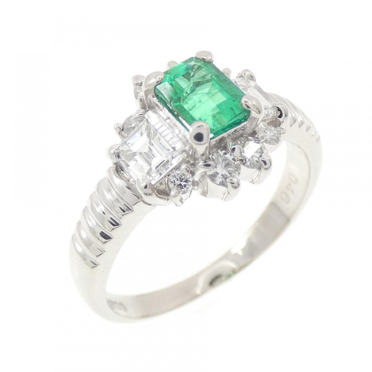 PT900 エメラルド リング 0.34CT