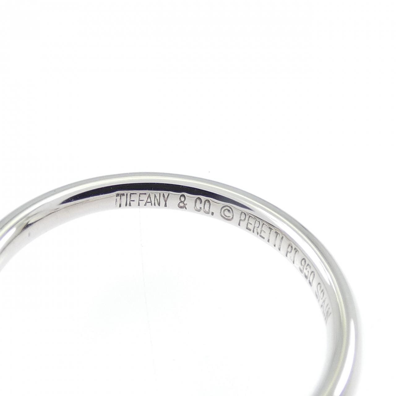 ティファニー カーブド リング