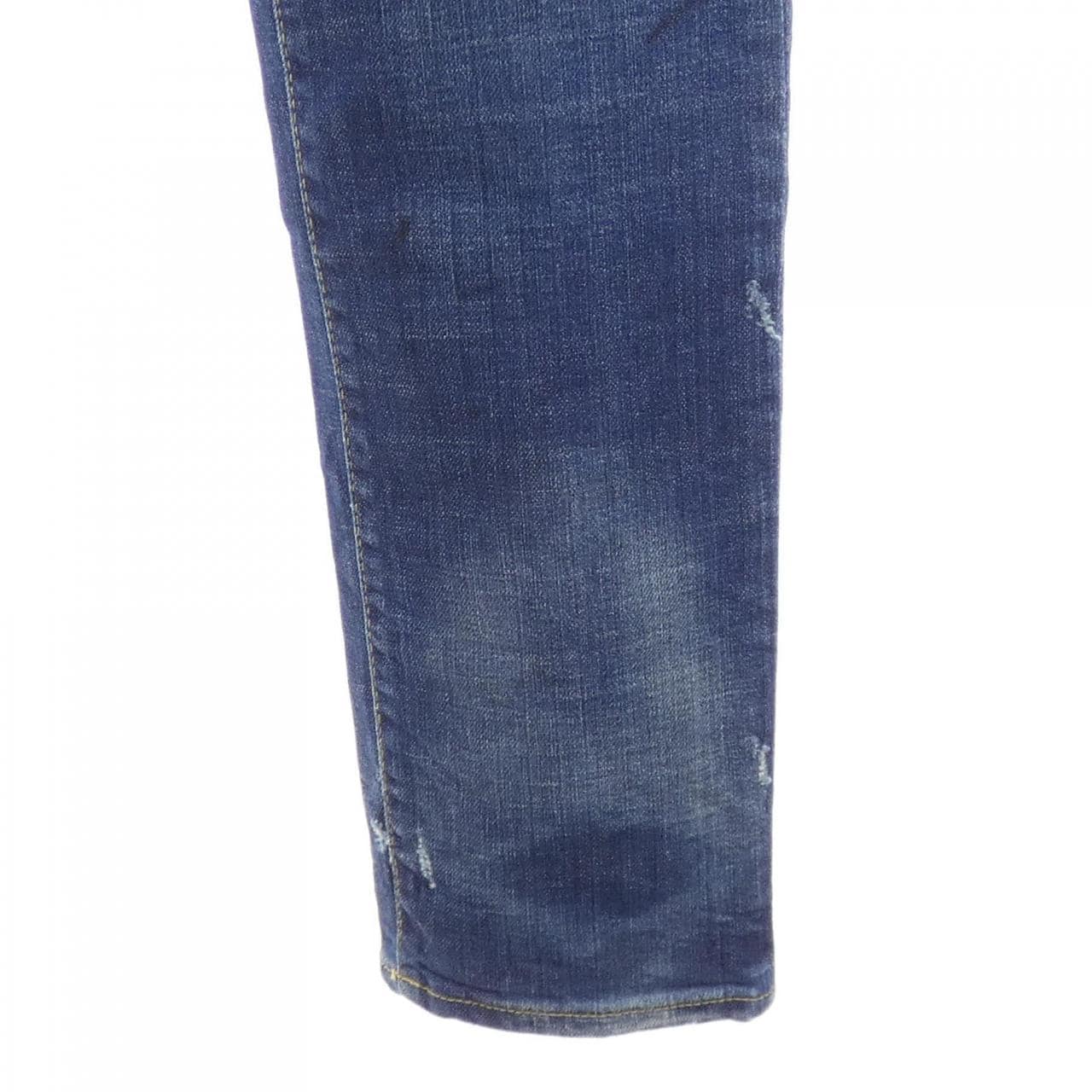 ディースクエアード DSQUARED2 S71LA0832 ジーンズ