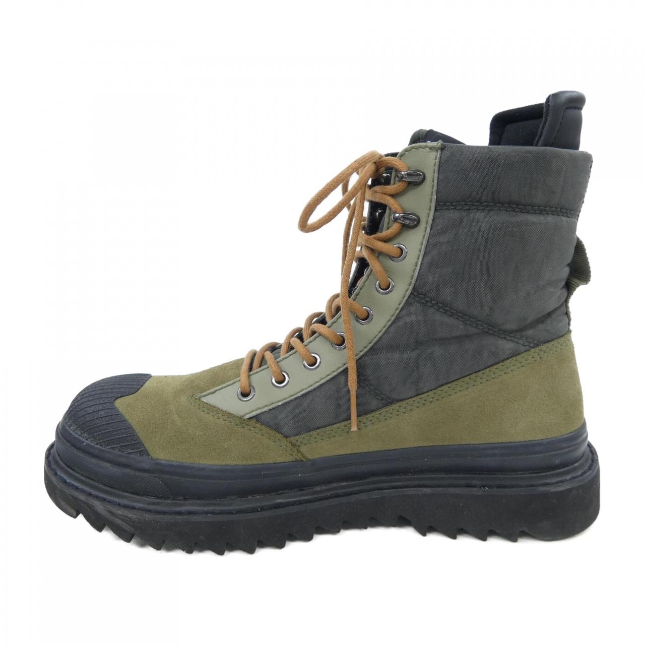 ディーゼル DIESEL Y02700 ブーツ
