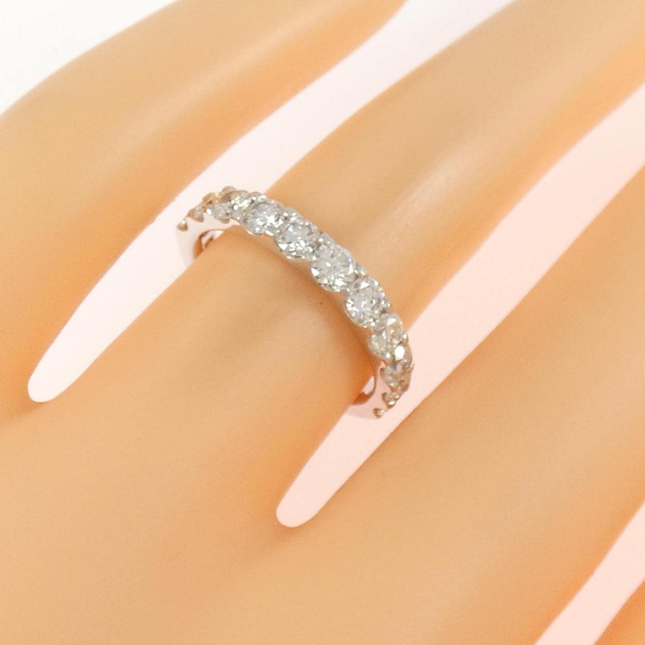 K18WG ハーフエタニティ ダイヤモンド リング 1.00CT