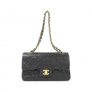 CHANEL shoulder bag