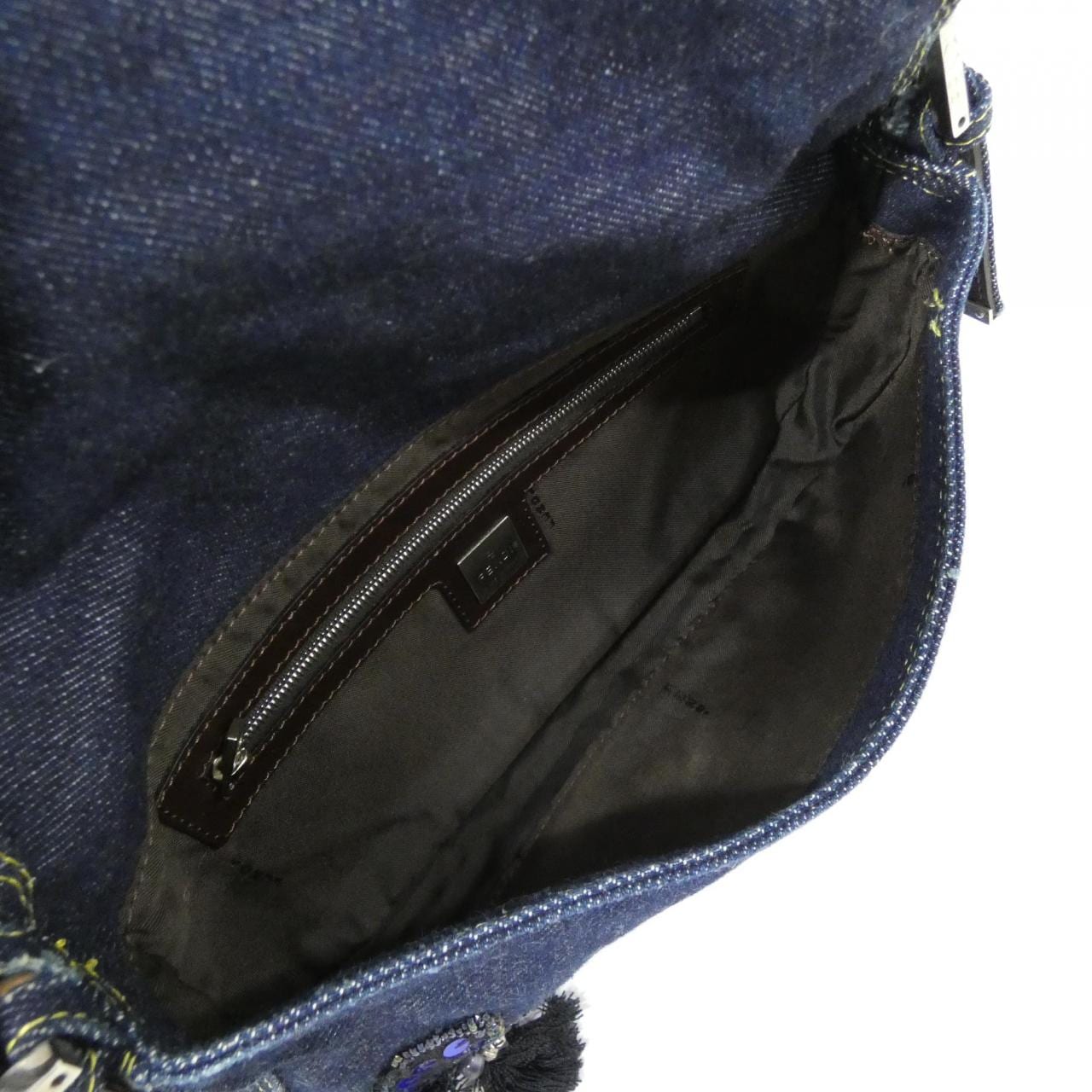 【ヴィンテージ】フェンディ バゲット 26424 ショルダーバッグ