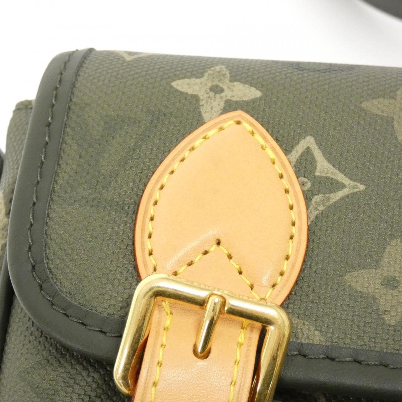 ルイヴィトン モノグラム サープラス サッチェル ウェアラブル ウォレット M26969 ショルダーバッグ