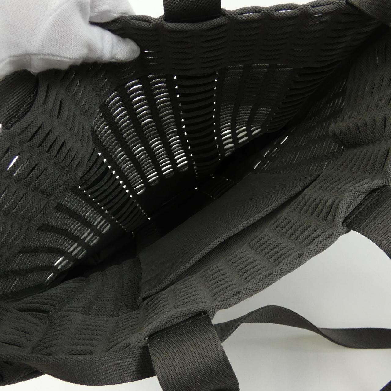GOOD GOODS ISSEY MIY BAG
