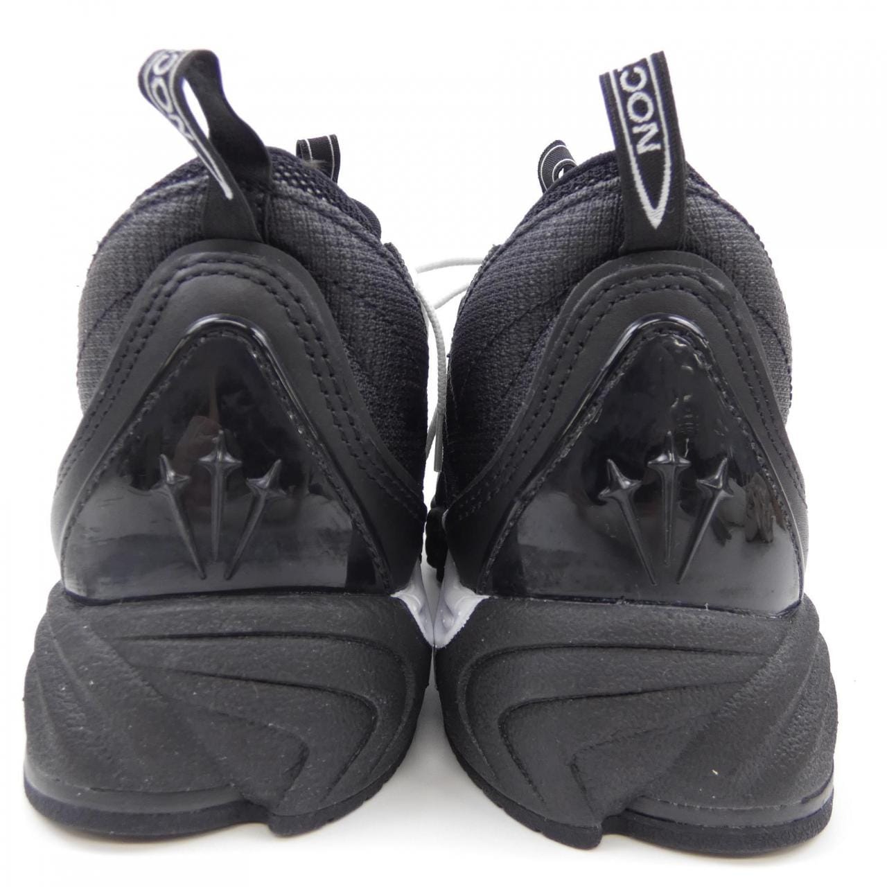 ナイキ NIKE スニーカー
