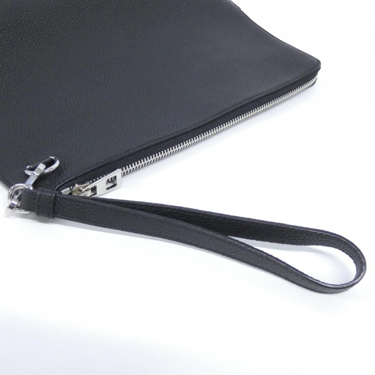 LOEVE L ZIP POUCH C660Z81X01包