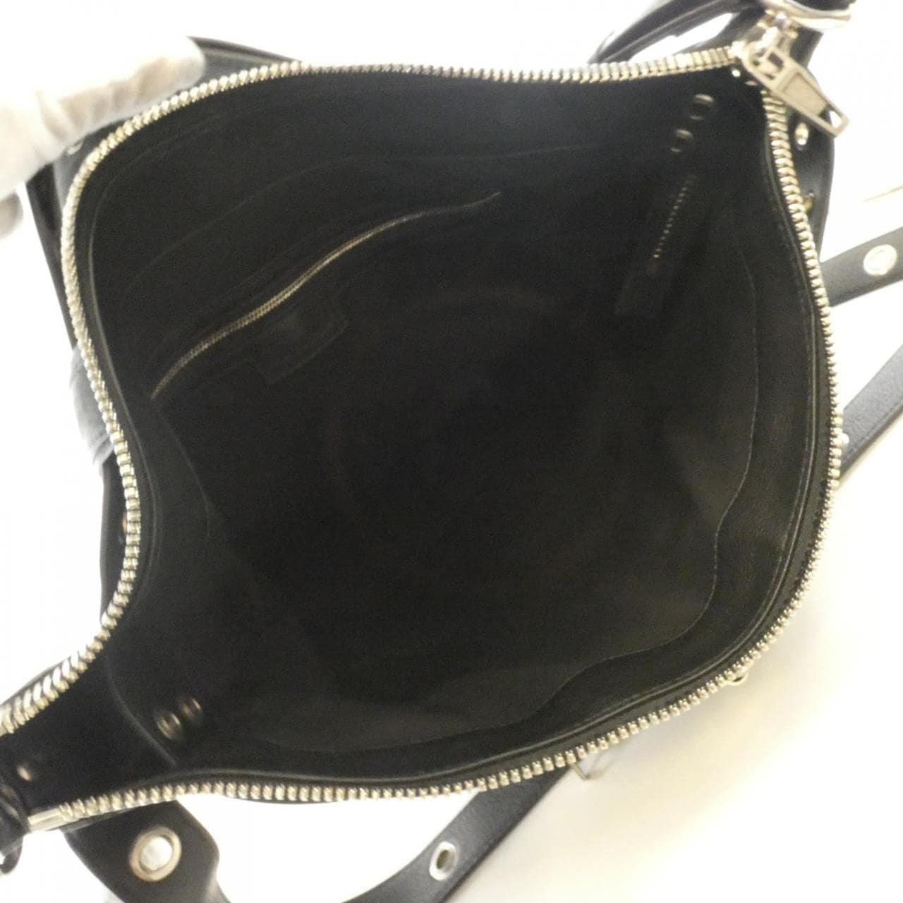 バレンシアガ 702036 210BZ ショルダーバッグ