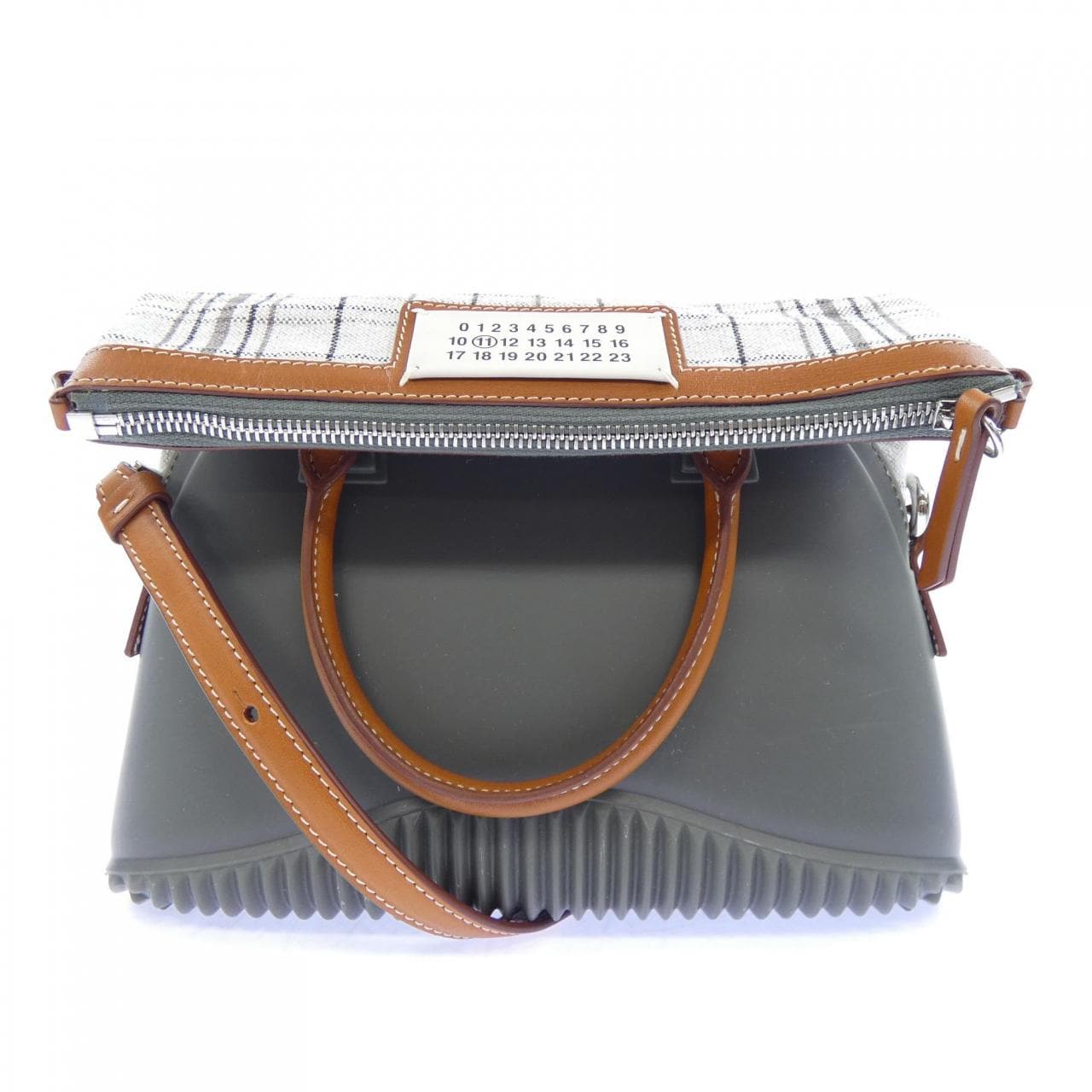 メゾンマルジェラ Maison Margiela 5AC SB3WG0009 BAG