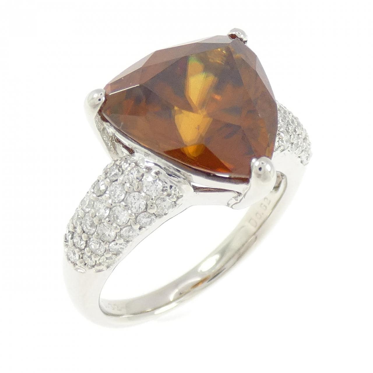 PT900 スフェーン リング 8.32CT