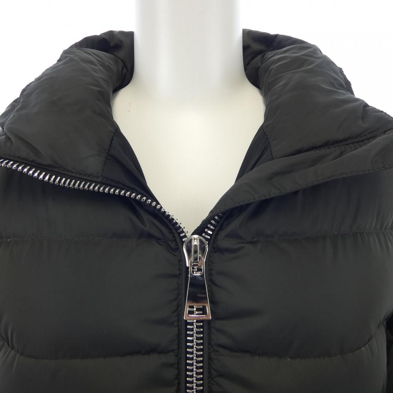 MONCLER MONCLER Down Coat