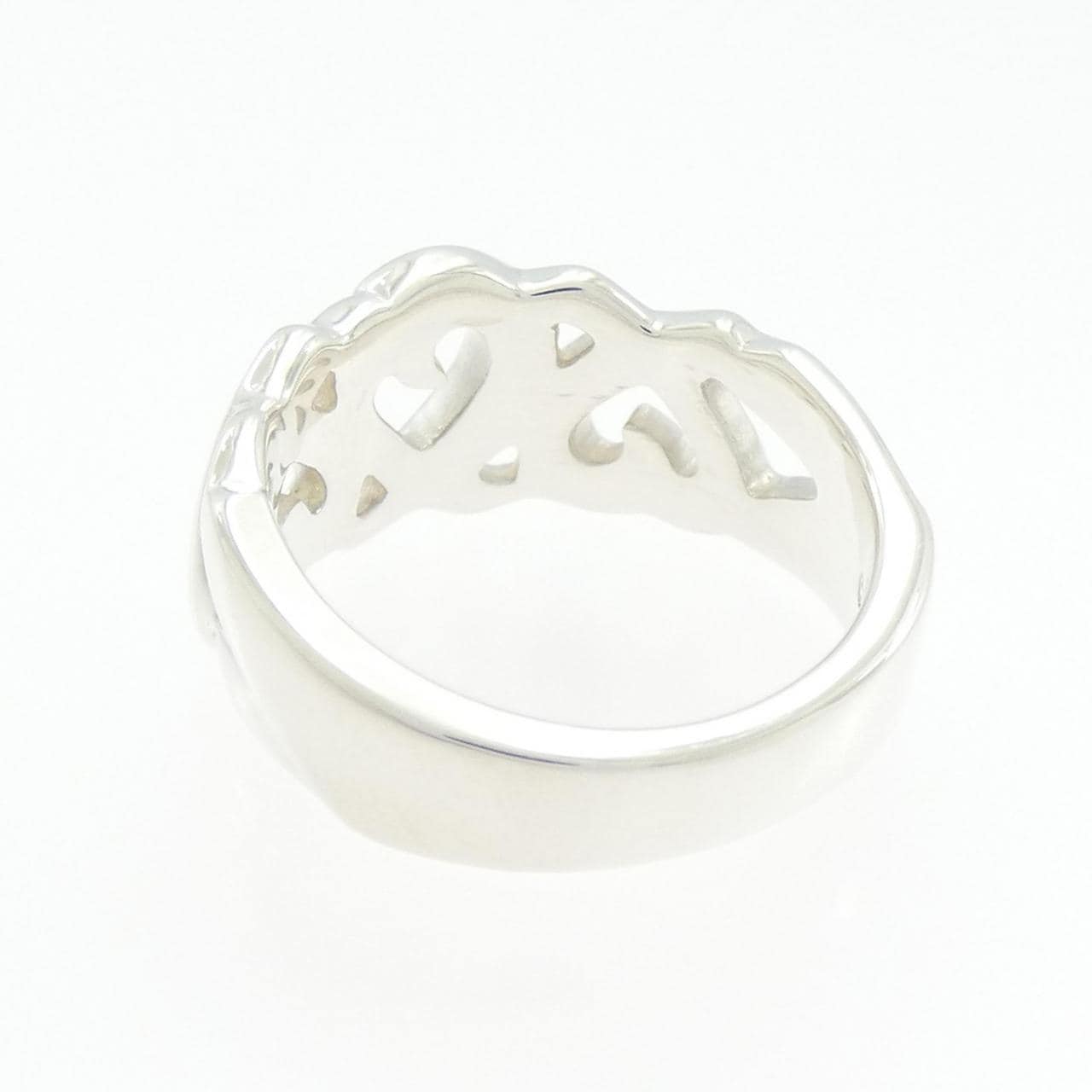 ティファニー トリプルラビングハート リング