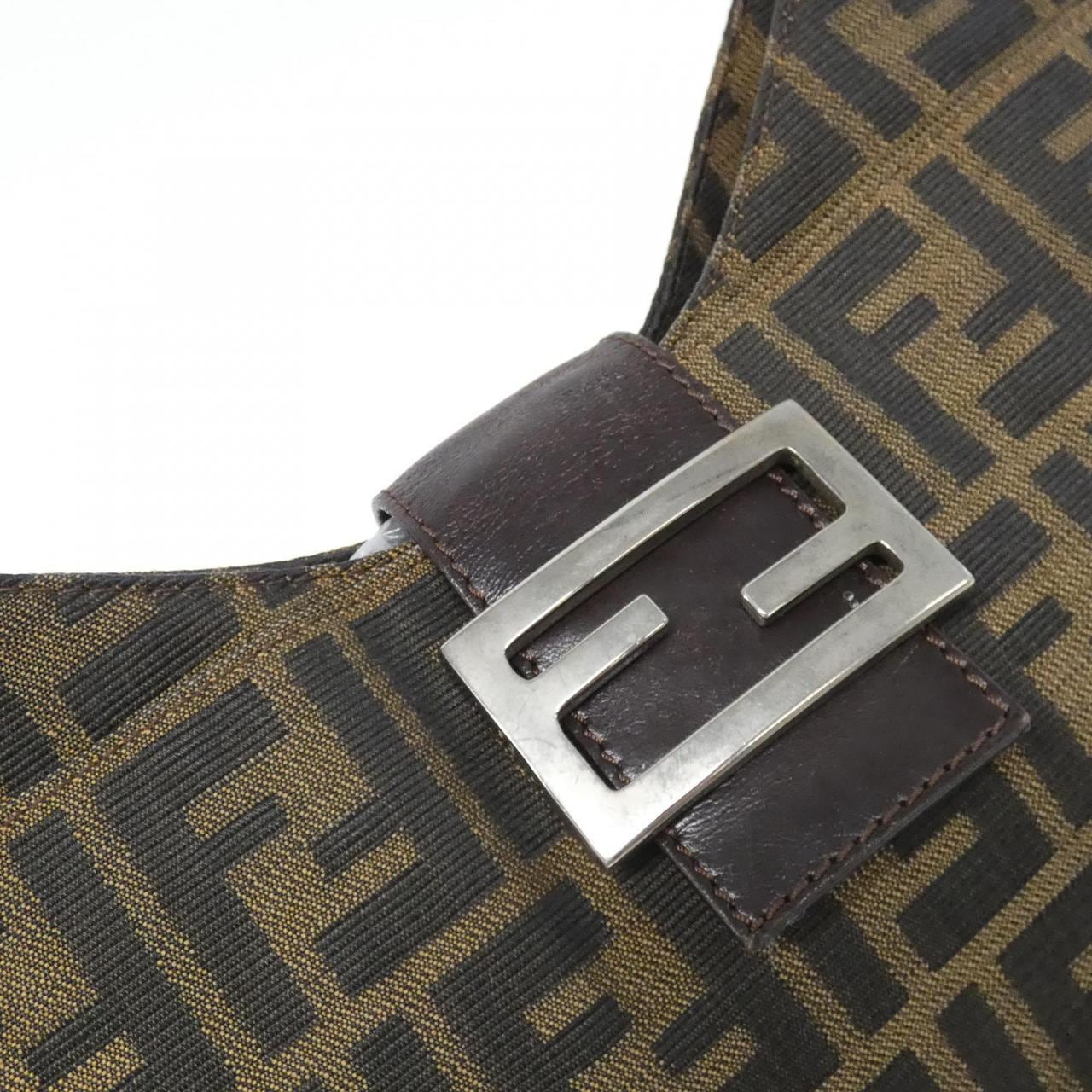 【ヴィンテージ】フェンディ 26569 ショルダーバッグ