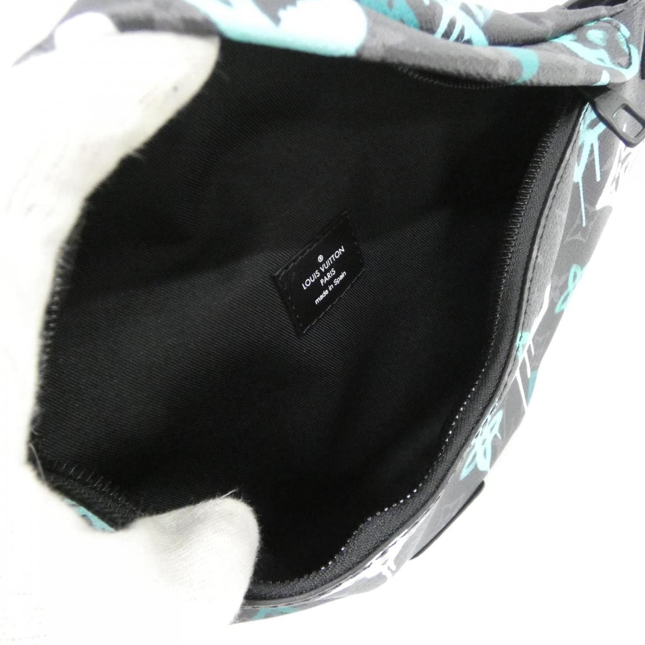 ルイヴィトン モノグラム エクリプス(LVグラフィティ ディスカバリー バムバッグ PM M21397 ショルダーバッグ