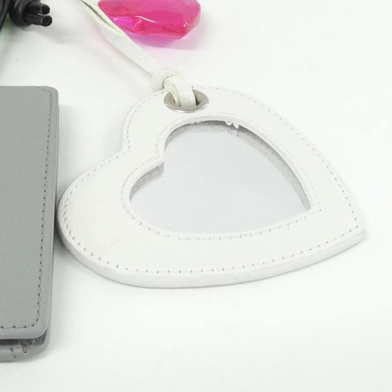バレンシアガ AKI CHARM 793474 2AA8Q バッグチャーム