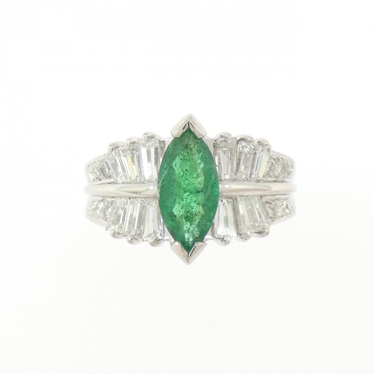 PT900 エメラルド リング 0.82CT