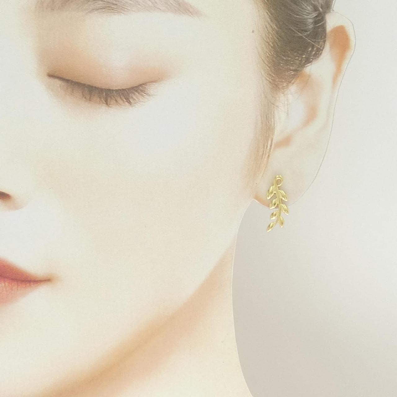 ティファニー オリーブリーフ クライマー ピアス