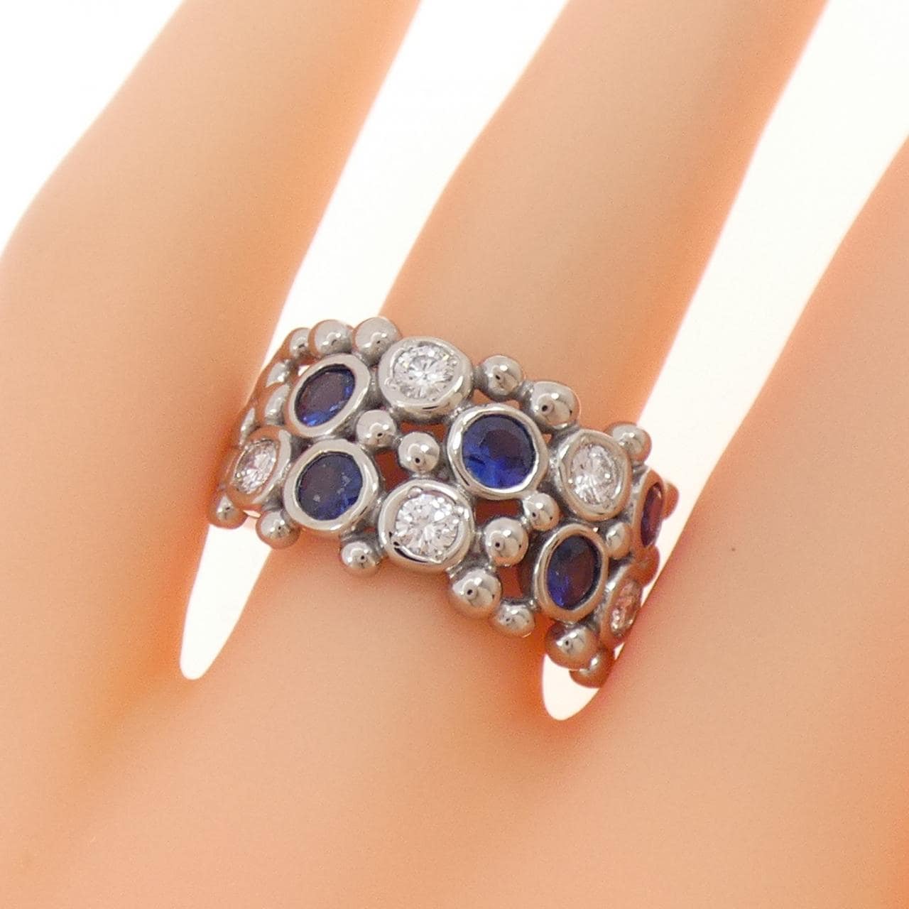 K18WG サファイヤ リング 0.935CT