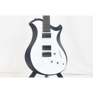 ＲＥＬＩＳＨ　ＧＵＩＴＡＲＳ　ＭＡＲＹ　Ａ　ＯＮＥ