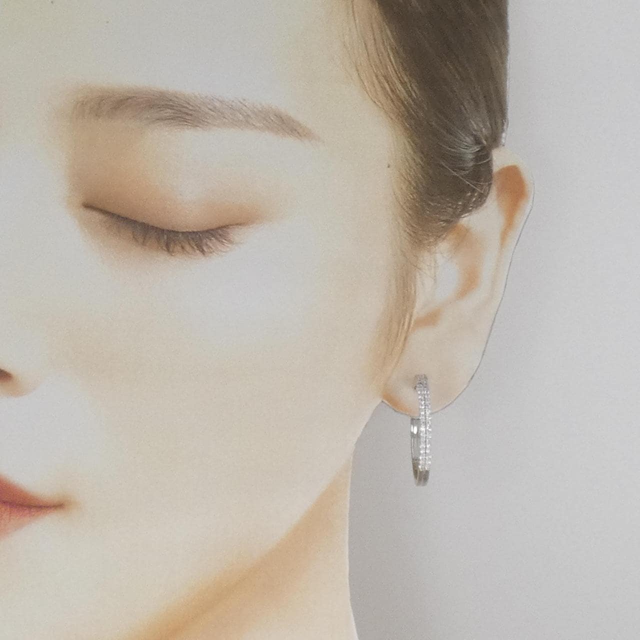 K18WG ダイヤモンド フープ ピアス 0.72CT