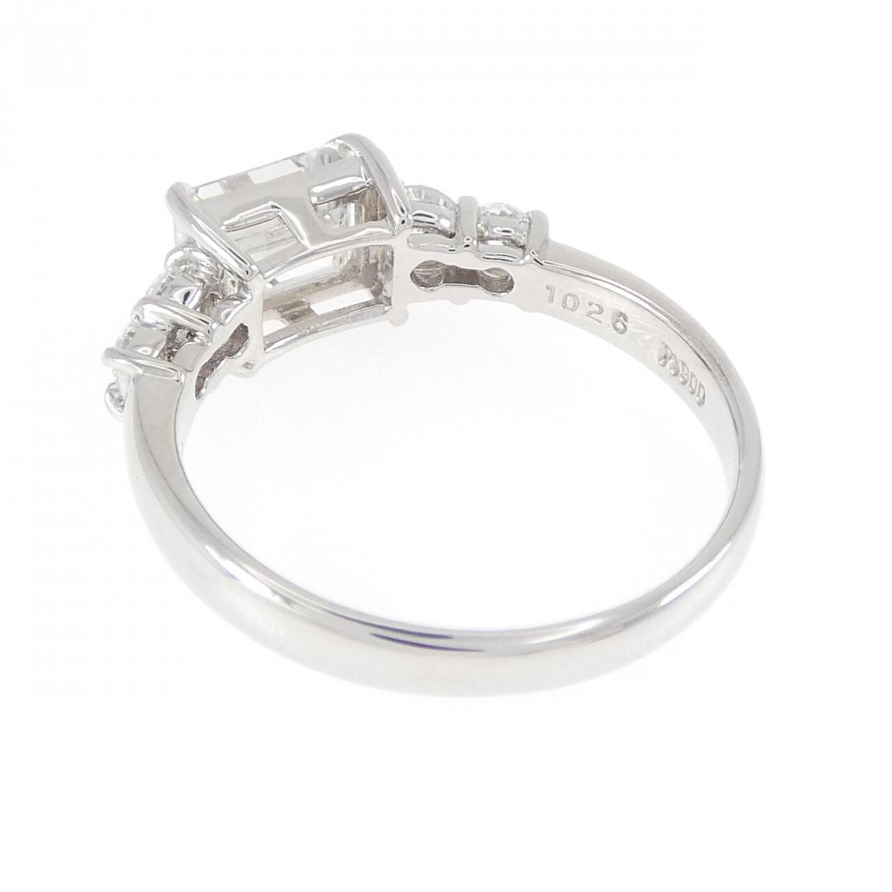 PT900 ダイヤモンド リング 1.026CT I VS2 エメラルドカット