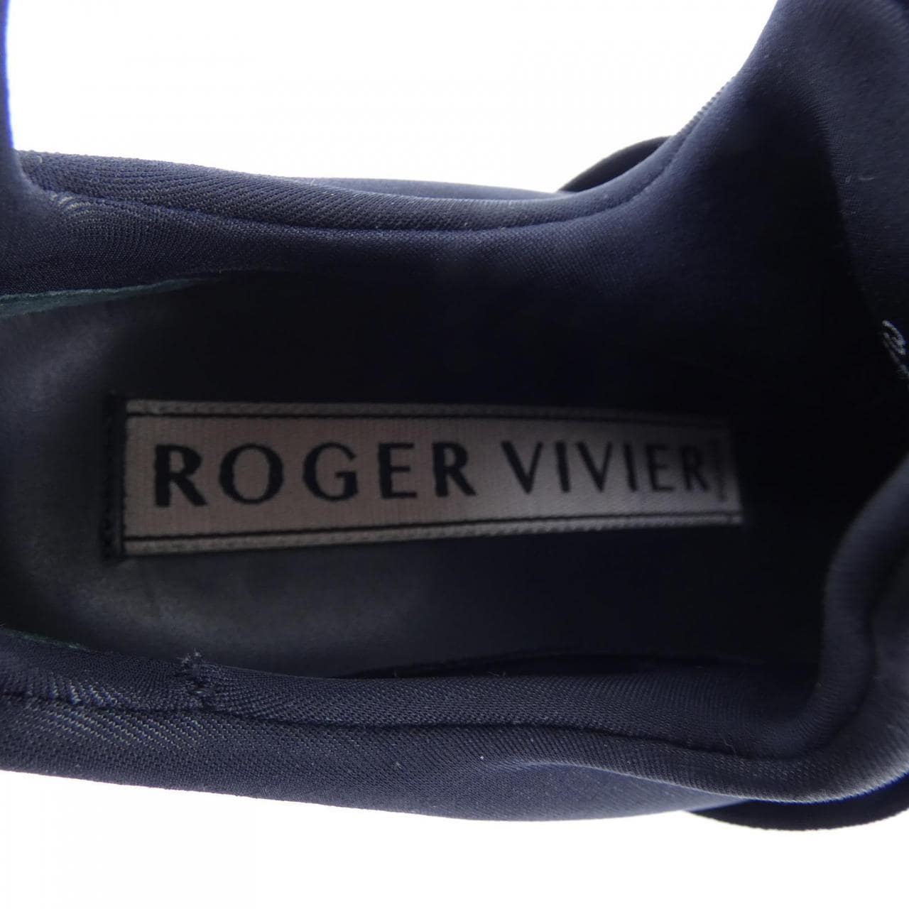 ロジェヴィヴィエ ROGER VIVIER スニーカー