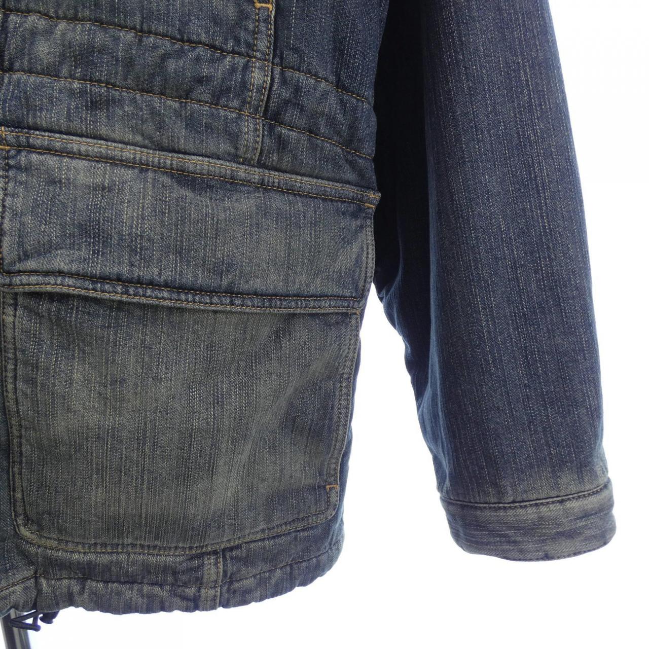 BALENCIAGA牛仔夹克