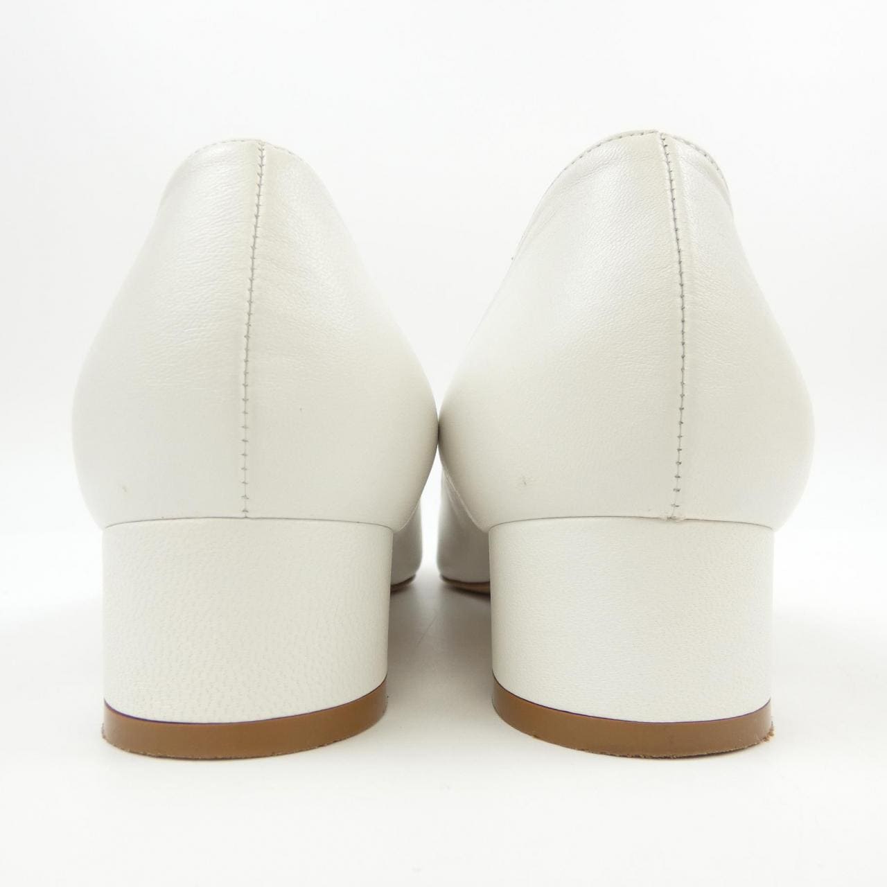 マノロブラニク MANOLO BLAHNIK パンプス
