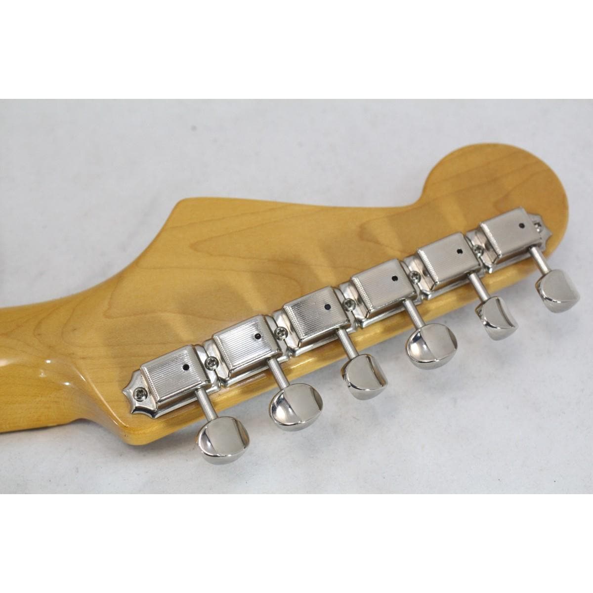 ＦＥＮＤＥＲ　ＪＡＰＡＮ　　ＳＴ５７－７０ＴＸ