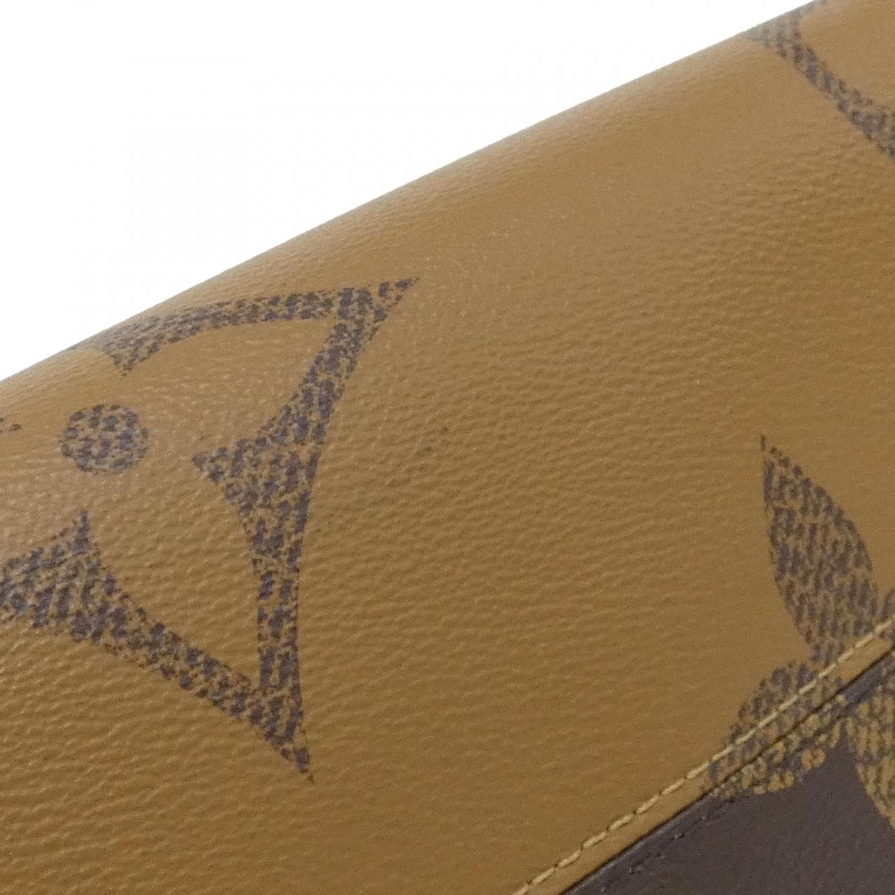 ルイヴィトン モノグラム ジャイアント オンザゴー MM M45321 バッグ