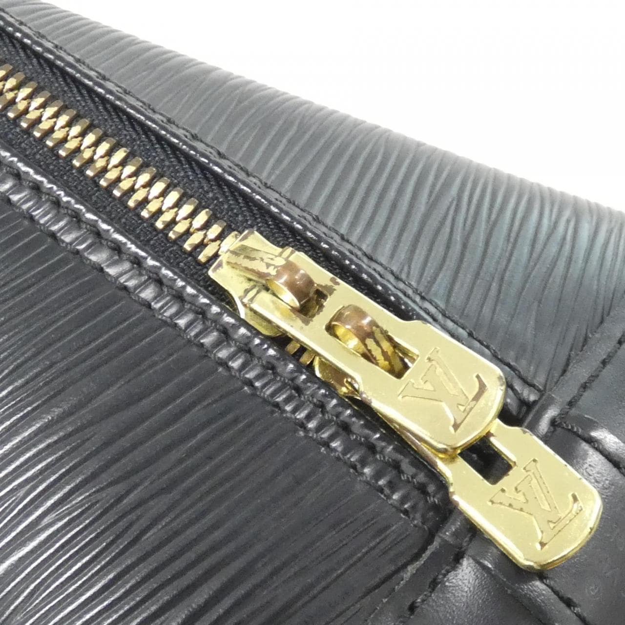 ルイヴィトン エピ アルマ PM M52142 バッグ