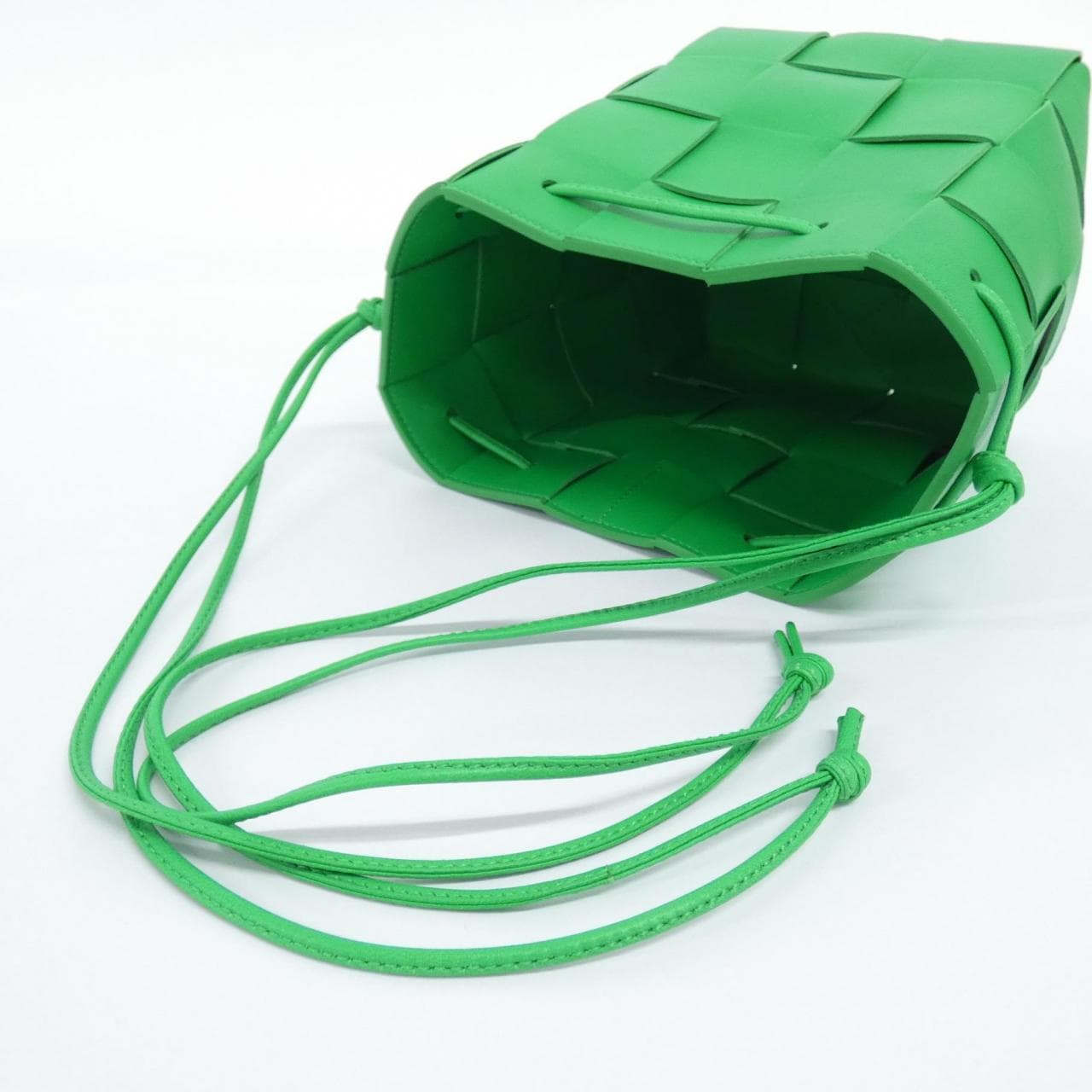 ボッテガヴェネタ 680218 VCQC4 ミニバッグ