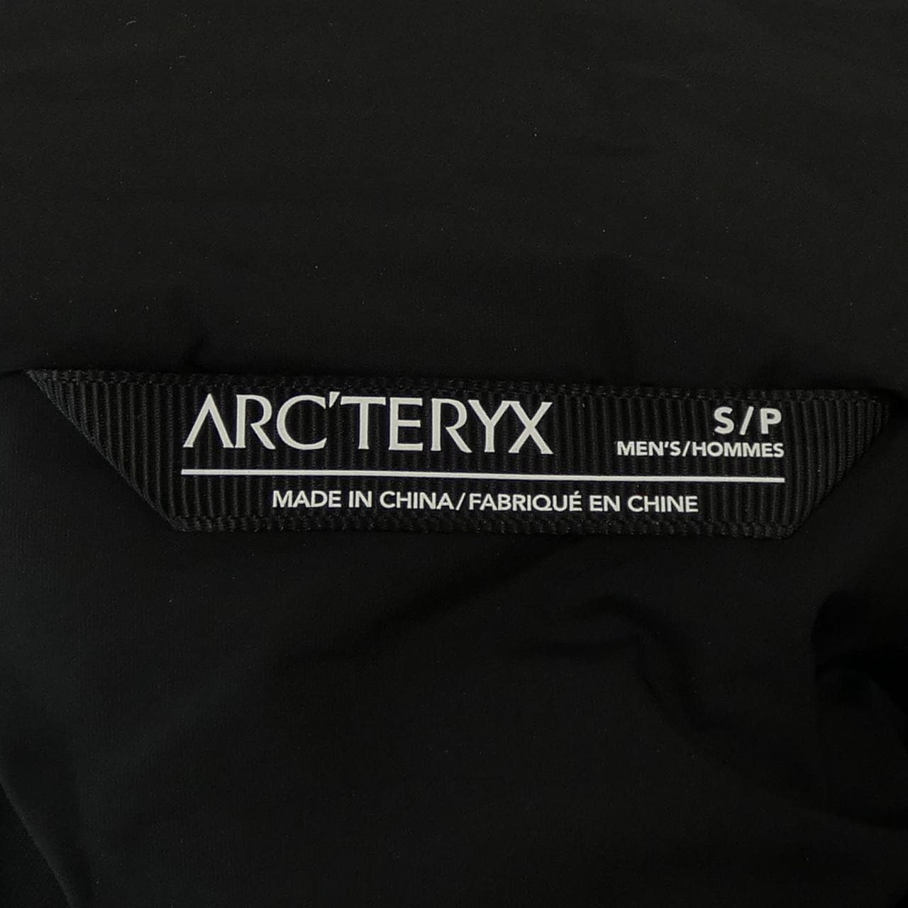 アークテリクス ARC'TERYX X000007341 BETA INSULATED ジャケット