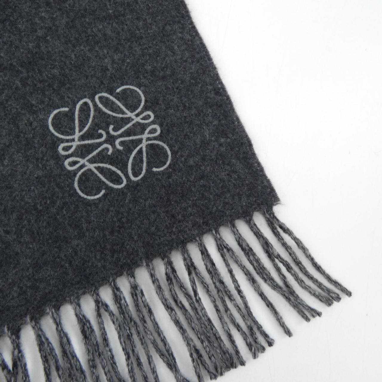 ロエベ LOEWE F810250X01 MUFFLER