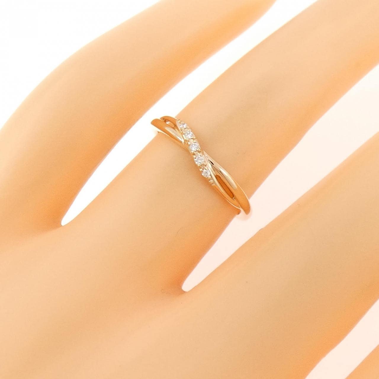 4゜C ダイヤモンド リング