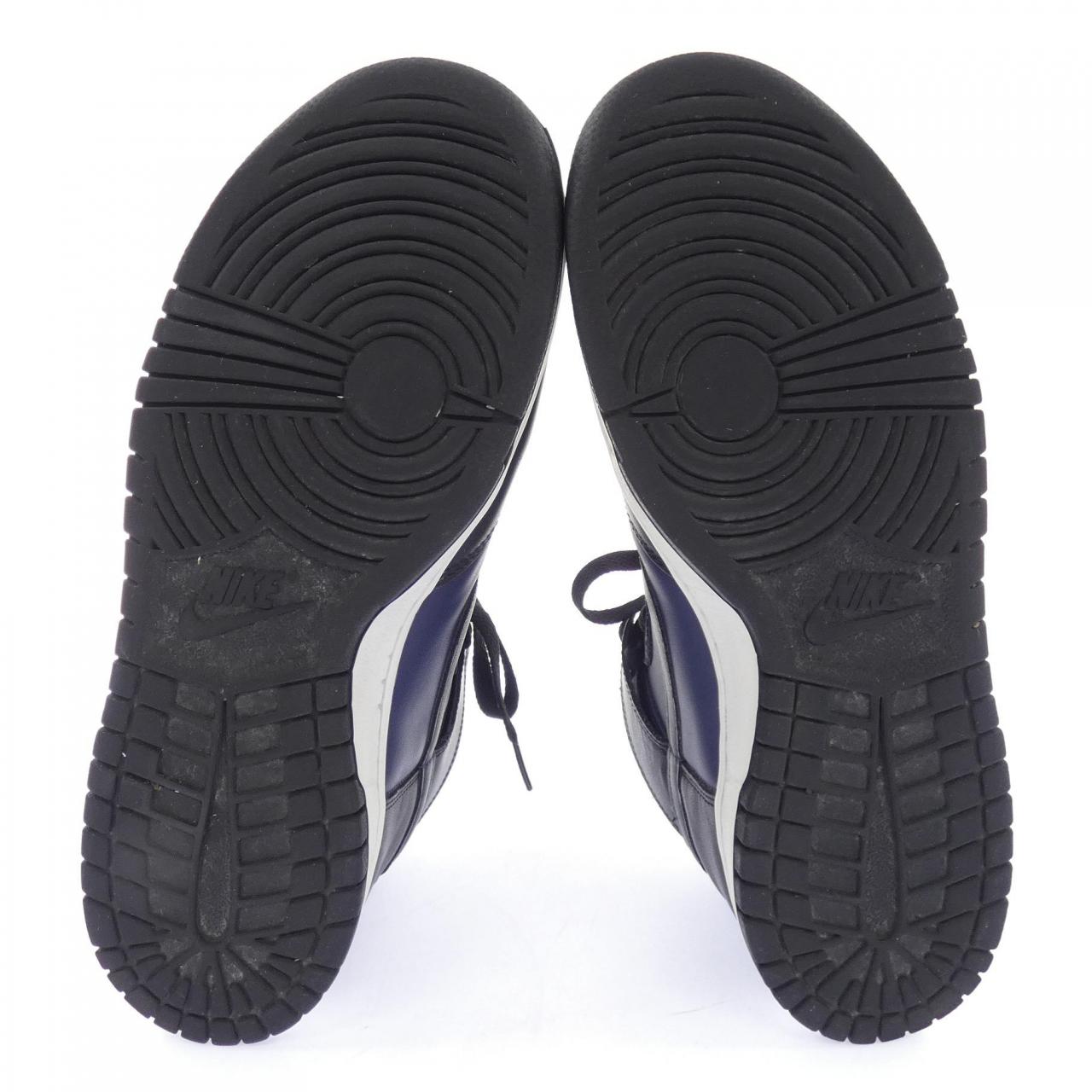 ナイキ NIKE DJ0383-400 スニーカー